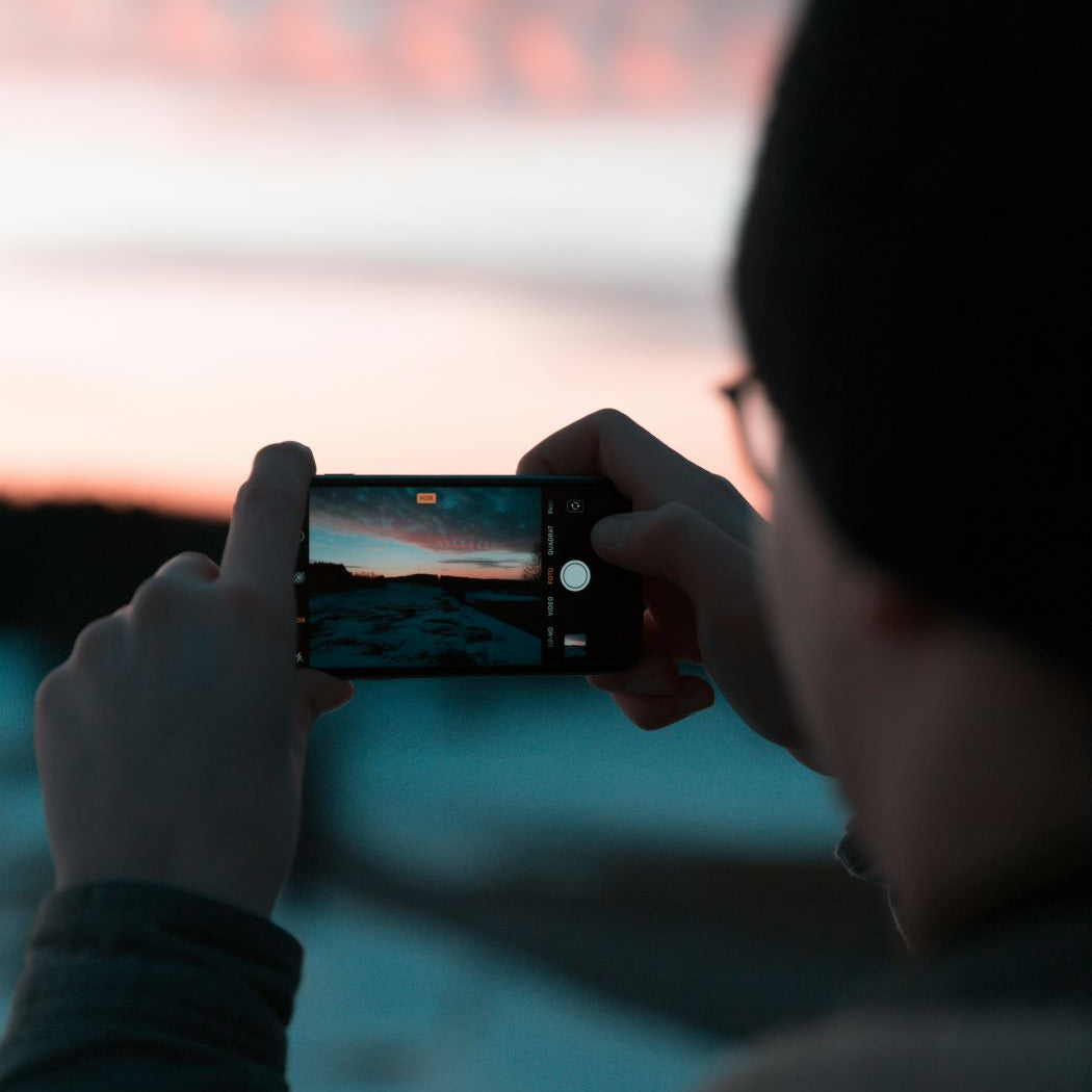 Aloita vuosi 2025 raikkaasti – päivitä kotisi ilme tauluilla omasta valokuvasta